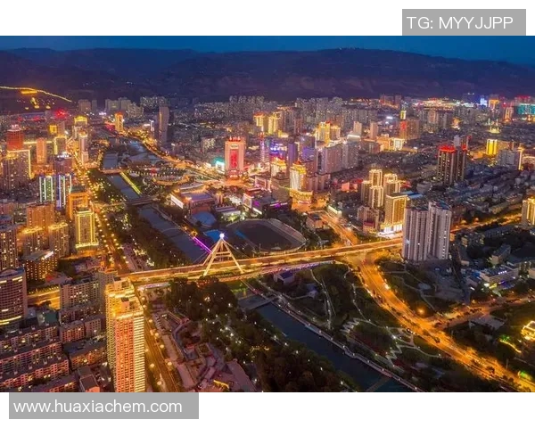 探索阿克的历史与文化魅力揭示这座城市的独特风情与人文底蕴