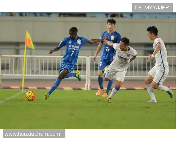 沙萨基与巴塞的激烈对决：谁能在这场巅峰对决中笑到最后